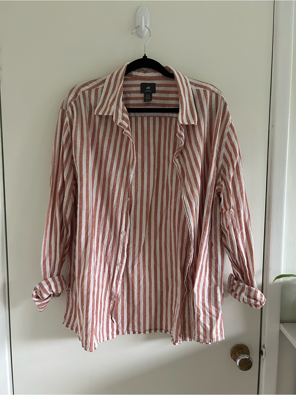H&M Red and White Striped Casual Button-Down Shirt